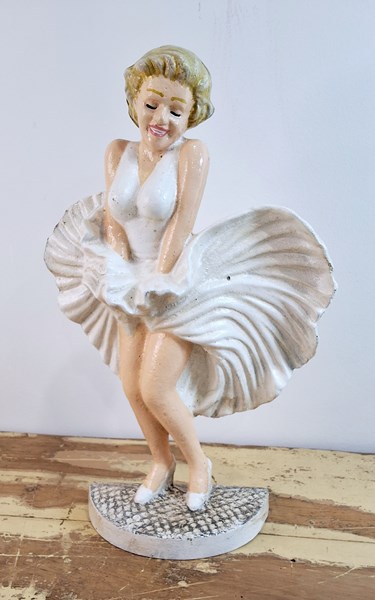 Lot 36 - MARILYN DOOR STOP