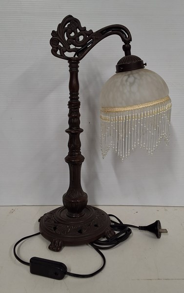 Lot 1139 - TABLE LAMP