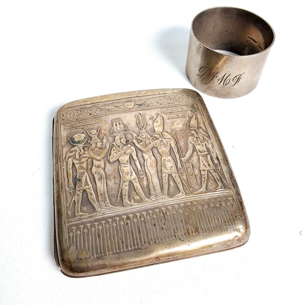 Lot 1048 - SILVER CIGARETTE CASE