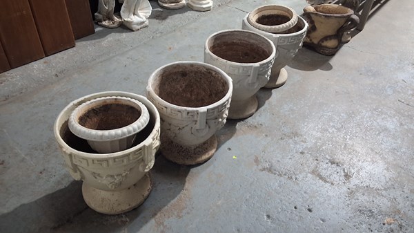Lot 406 - POTS