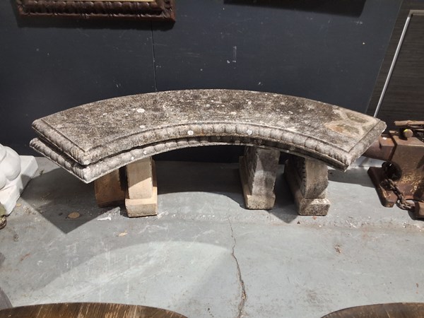 Lot 419 - GARDEN SEATS