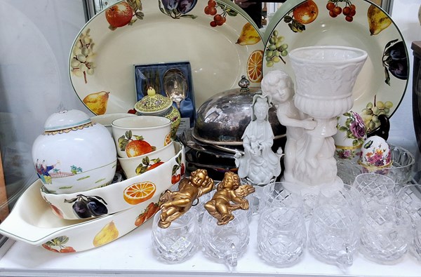 Lot 1440 - HOMEWARES