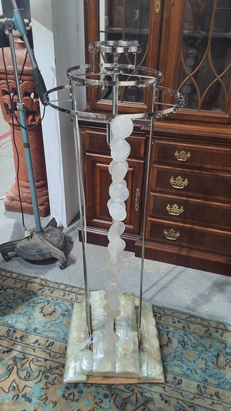 Lot 460 - STANDARD LAMP