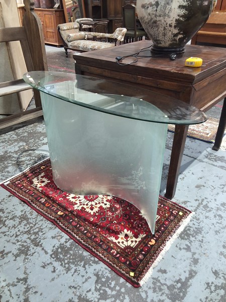 Lot 54 - CONSOLE TABLE