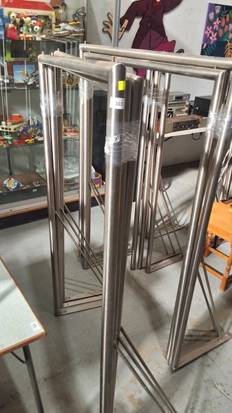 Lot 328 - CLOTHES RACKS