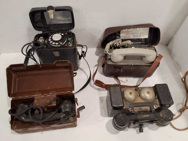 Lot 1272 - TELEPHONES