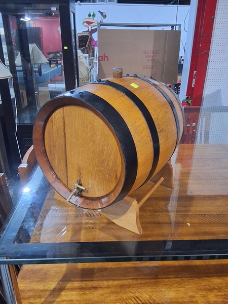 Lot 184 - PORT BARREL