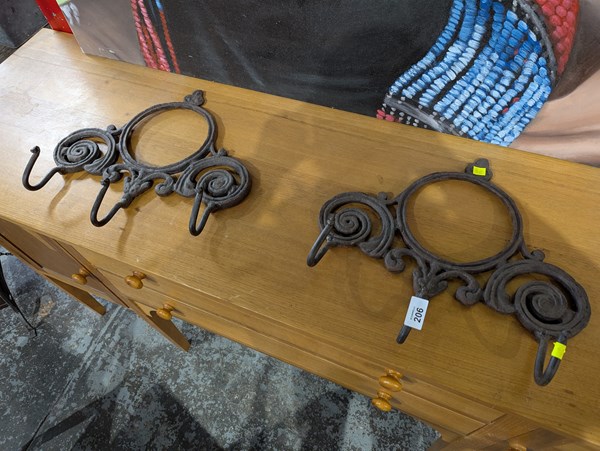 Lot 206 - COAT HOOKS