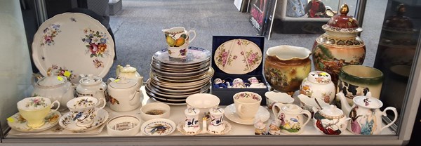 Lot 1122 - PRETTY CHINA