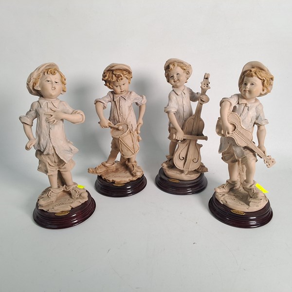 Lot 1167 - FLORENCE SCULPTURE FIGURES