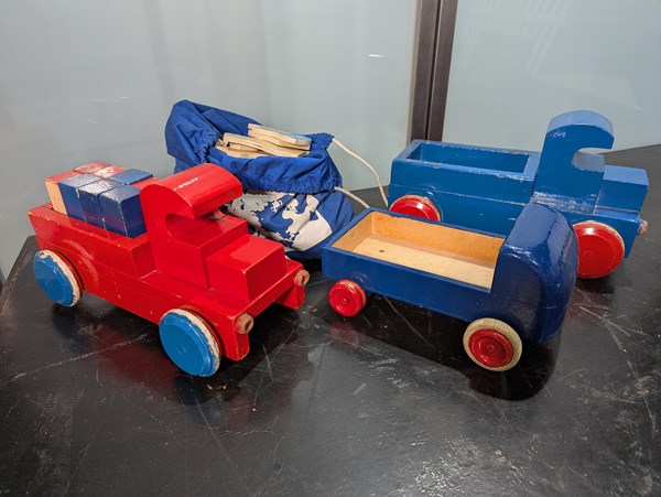 Lot 95 - WOODEN TOYS