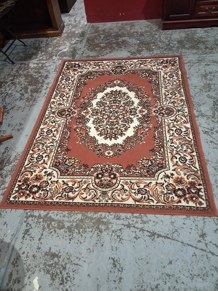 Lot 108 - RUG
