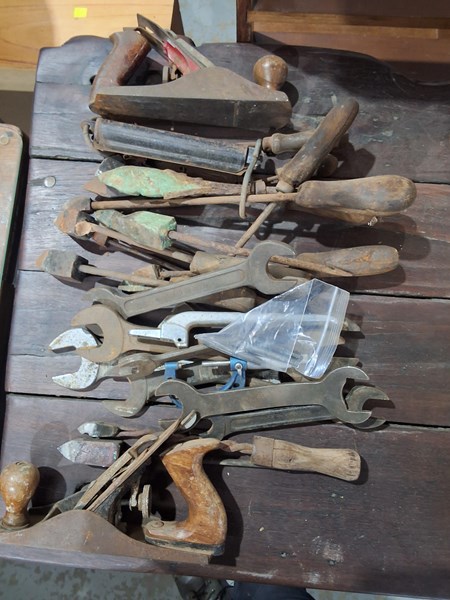 Lot 264 - HANDTOOLS