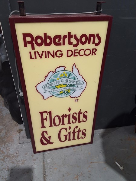 Lot 419 - ADVERTISING SIGN