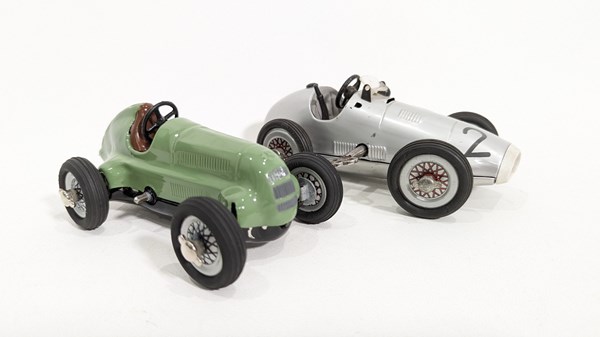 Lot 86 - WIND UP RACE CARS