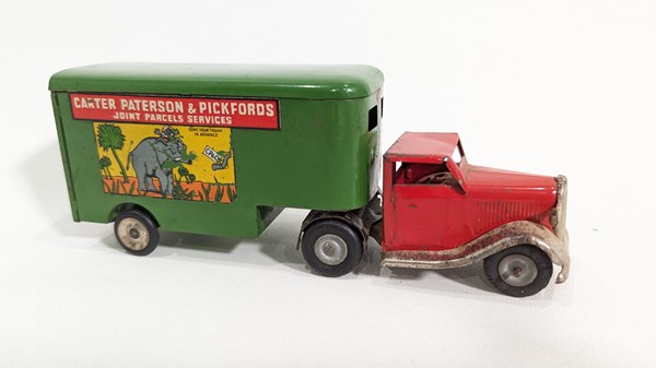 Lot 77 - WIND UP TRUCK