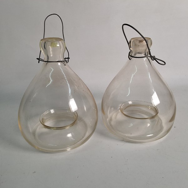 Lot 1226 - FLY TRAPS
