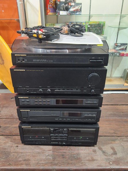 Lot 334 - AUDIO LOT