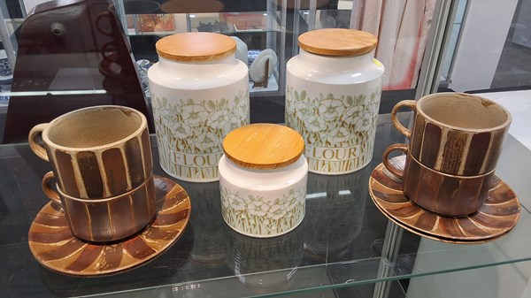 Lot 1319 - RETRO HOMEWARES