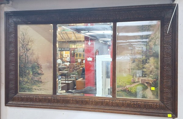 Lot 402 - WALL MIRROR