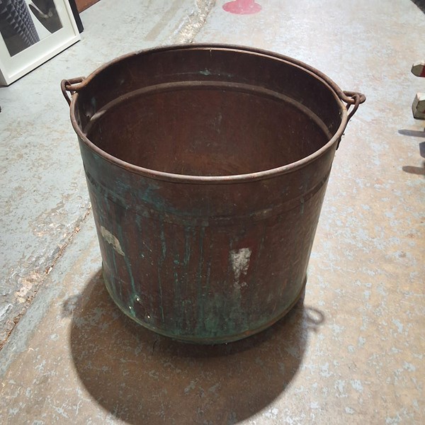 Lot 412 - COAL BUCKET