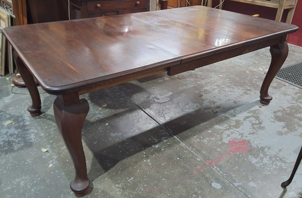 Lot 53 - DINING TABLE
