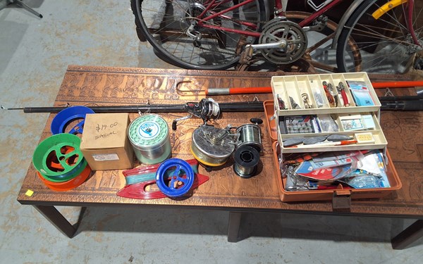 Lot 252 - FISHING LOT