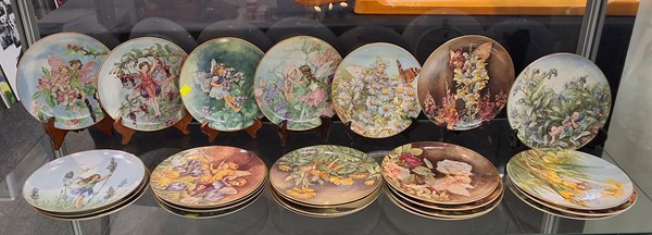 Lot 1326 - FAIRY PLATES