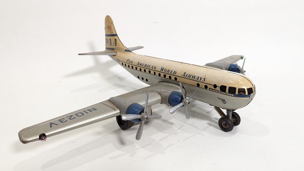 Lot 59 - TIN AIRPLANE