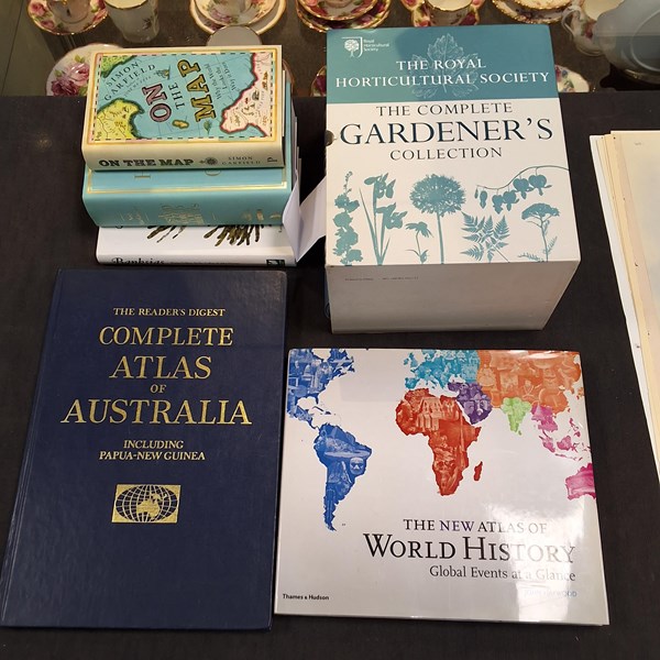 Lot 1138 - BOOKS