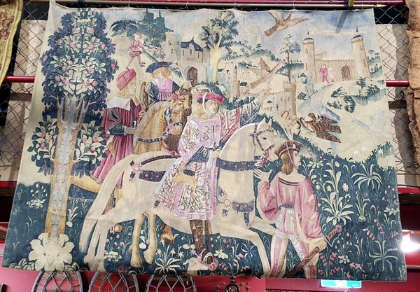 Lot 62 - WALL HANGING