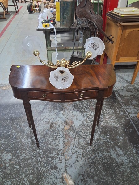 Lot 458 - HALLWAY DECOR
