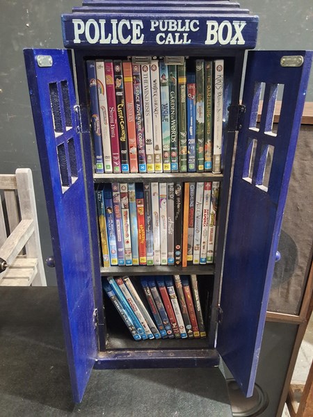 Lot 404 - DVDS