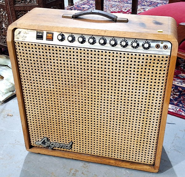 Lot 31 - VINTAGE AMPLIFIER