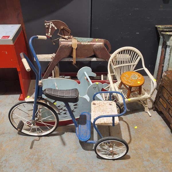 Lot 422 - CHILDRENS TOYS