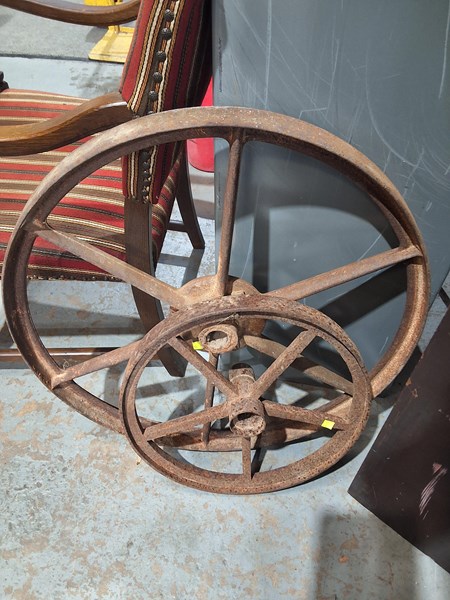 Lot 284 - WHEELS