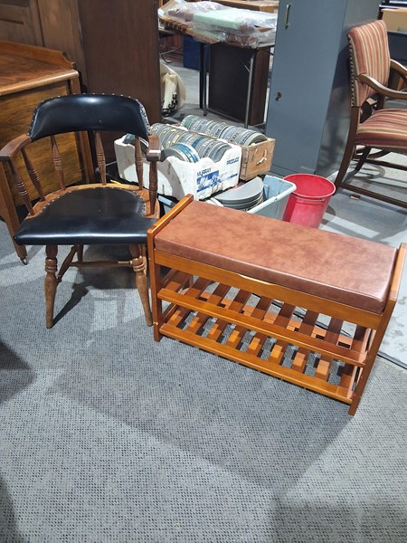 Lot 309 - CHAIR AND STOOL