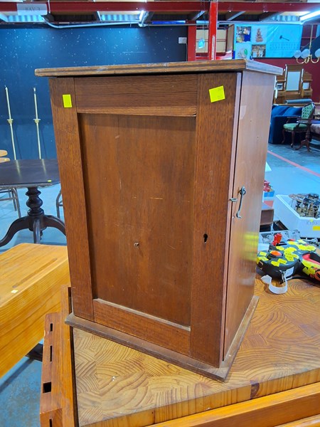 Lot 185 - SMALL CABINET