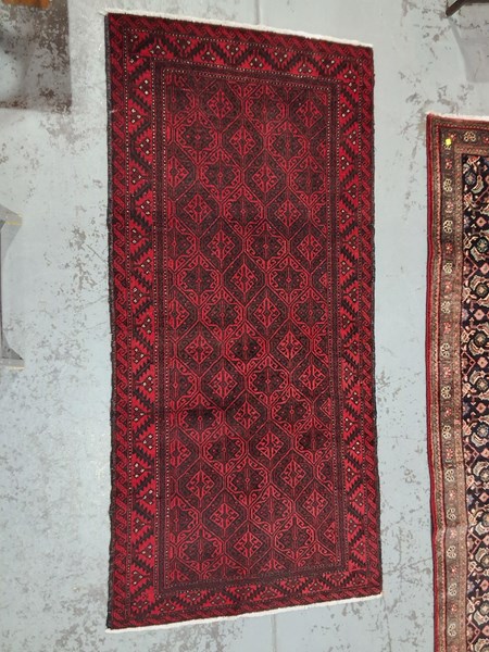 Lot 117 - RUG