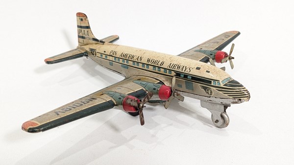 Lot 58 - TIN AIRPLANE