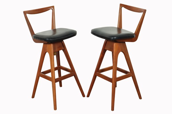 Lot 110 - PAIR OF "DANISH" BAR STOOLS