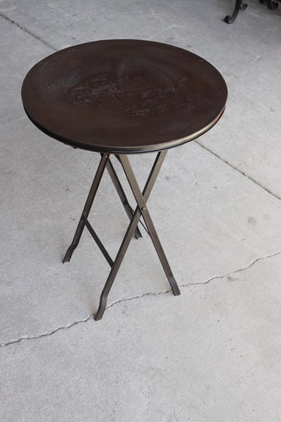 Lot 119 - CAFE TABLE