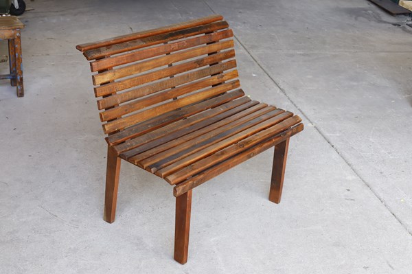 Lot 66 - BENCH