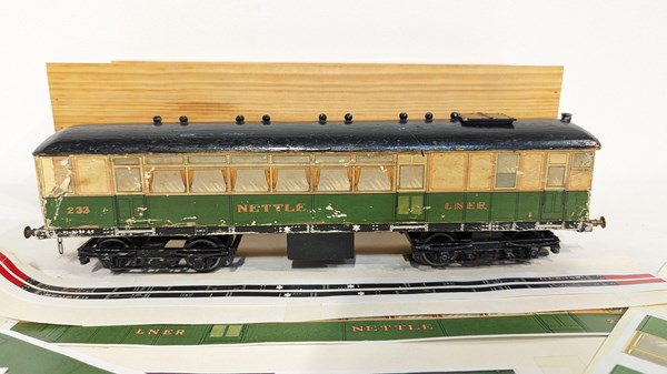 Lot 140 - TIMBER TRAIN