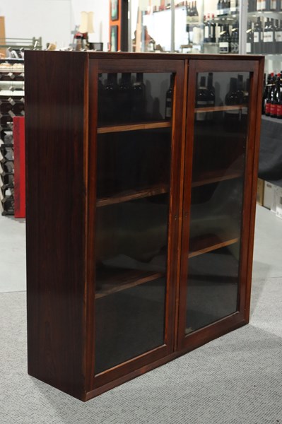 Lot 2 - BOOKCASE TOP