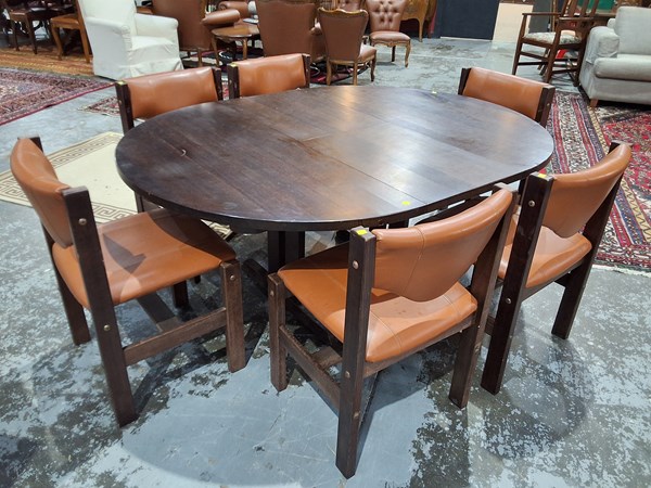 Lot 190 - DINING SUITE