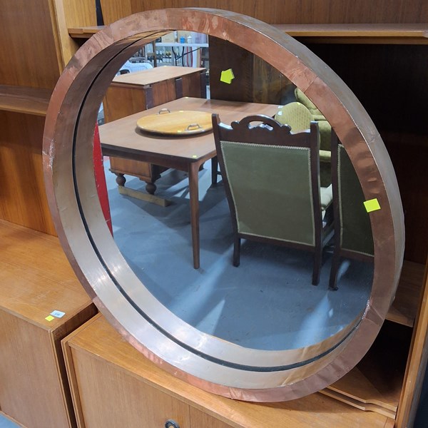 Lot 376 - MIRROR