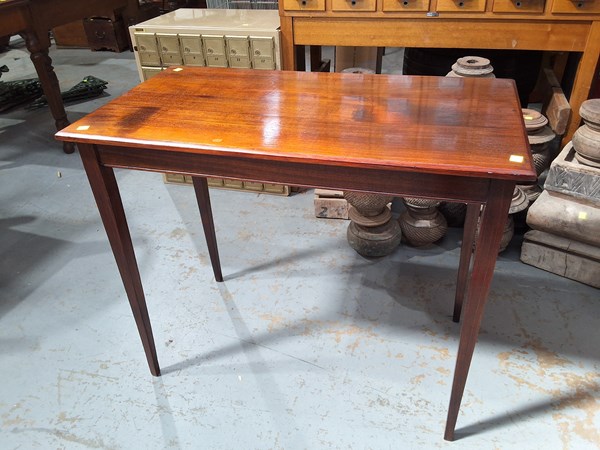 Lot 238 - SIDE TABLE