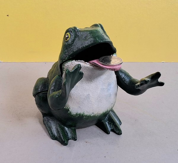 Lot 1241 - MONEY BOX