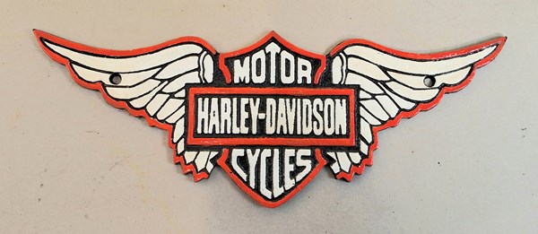 Lot 1215 - WALL PLAQUE